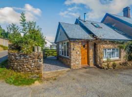 Creenagh's Cottage, hotel with parking in Withypool