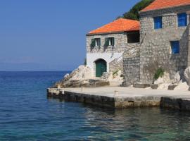 Seaside holiday house Lucica, Lastovo - 8348, villa in Lastovo