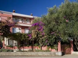 Apartments with parking spaces Poljana, Ugljan - 8473