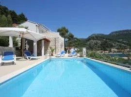 Family friendly apartments with a swimming pool Trstenik, Peljesac - 11081