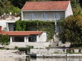 Apartments by the sea Pomena, Mljet - 10426