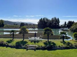 Green Tree Haven BnB-Riwaka Tasman Bay, hotel sa parkingom u gradu Riwaka