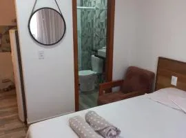 FLAT Beverly Hills 401A