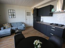 Recreatieappartement BoerdeRijlst - De Winkel, отель в Синт-Николасга