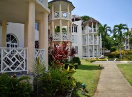 Stunning views at sky castles Ocho Rios, hotel with parking in Eden Bowers