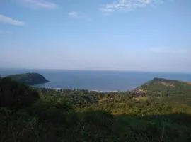 GUNDAPPA cafe GOKARNA KUDLE beach