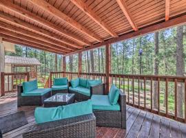 Pet-Friendly Ruidoso Home with Deck and Forest Views!, majake sihtkohas Ruidoso