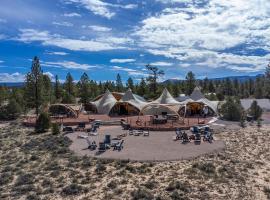 Under Canvas Bryce Canyon、Widtsoeのホテル