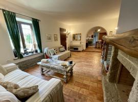 Il Sartore, hotel v destinaci Vetralla