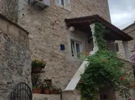 Apartments with a parking space Jelsa, Hvar - 13759