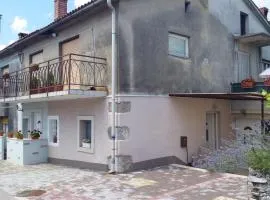 Apartments with a parking space Matulji, Opatija - 13890