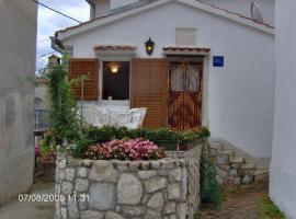 Secluded house with a parking space Beli, Cres - 13893, renta vacacional en Beli