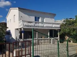 Apartments with a parking space Rudina, Hvar - 13903