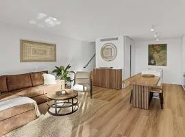 Little Cove Court - Apt 2