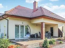 Awesome Home In Kobylanka With Wifi
