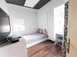 Rooms Viktorin, отель в Птуе