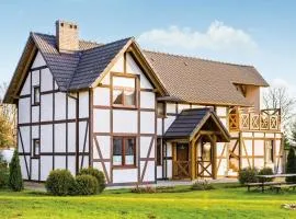 Gorgeous Home In Postomino With Wifi
