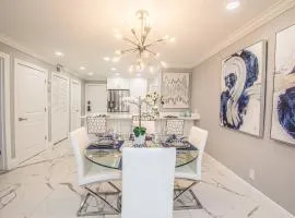 Lavish Living ~ Ground Floor Corner Unit