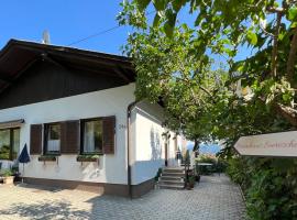 Ferienhaus Seeröschen - Gesamte Unterkunft, cottage in Pörtschach am Wörthersee