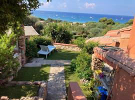 Villasimius Il patio sul porto, Hotel in Villasimius