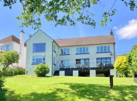 Caithness Holiday Home, hotel in Pontypool