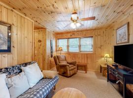 Lakeview Cabin #3 First Floor – willa w mieście Greenville