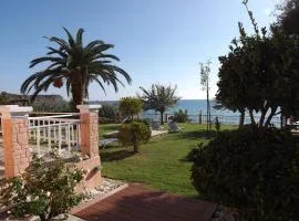 Corfu Villa Memos