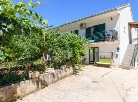 Apartment Marina 14258a