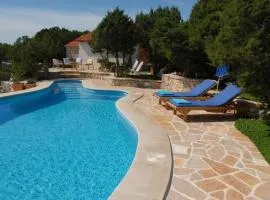 Seaside luxury villa with a swimming pool Bobovisca na Moru, Brac - 14405