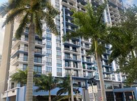 DOWNTOWN DORAL, FLORIDA. NEW CONDO STYLE RESORT., apart-hotel em Miami