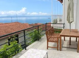 Apartments by the sea Podgora, Makarska - 16476