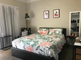 L'École Private Studio-Apartment by My Lodgingfy