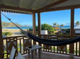 Lovely one bedroom holiday home by the beach, hotel in Orient Bay