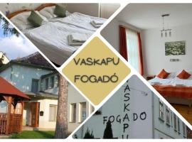 Vaskapu Fogadó, hotel con estacionamiento en Vasvár