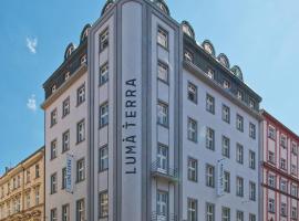 Luma Terra Prague Hostel, khách sạn có bồn tắm nóng ở Prague