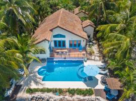 Keys Oceanfront Beauty Dock and pool, hotel din Marathon