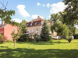 Lovely Home In Nowe Warpno
