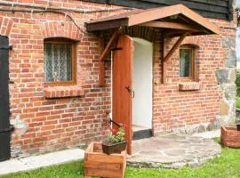 Pet Friendly Apartment In Retowo 4