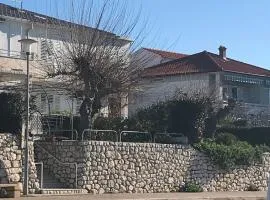 Seaside holiday house Barbat, Rab - 16712