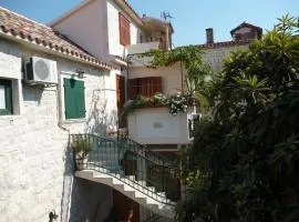 Apartments and rooms by the sea Trogir - 16844