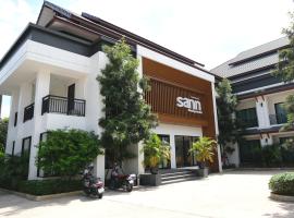 Sann Boutique Hotel, hotel med parkering i Chiang Rai