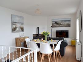The Old Fishermans Lookout, apartment in Falmouth