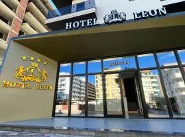 Hotel LEON - Beach Front