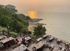 Sunrise Beach Resort and Residence