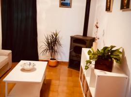 Casa Mirador a la Atalaya, hotelli kohteessa Níjar