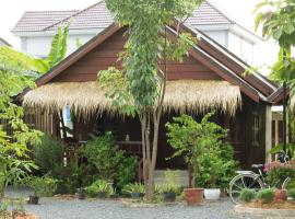 Treuy Koh Bungalow, hotel din Kampot