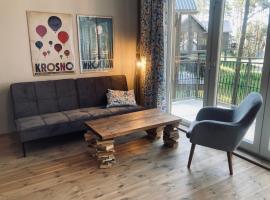 Góra Spokoju Osada klimatyczna-leśna, hotel en Inowłódz