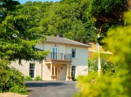 Old Rectory House, holiday rental in Newtown