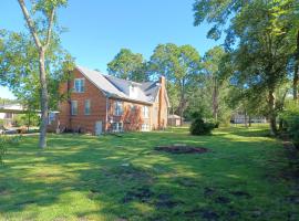 Brick House Retreat, pensionat i Hamlet