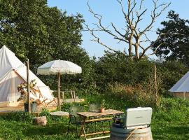 Coasters Hideaway boutique Glamping, semesterboende i Brunnby